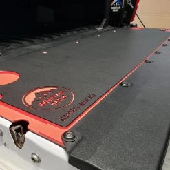 Camp Gear Mountain Hatch