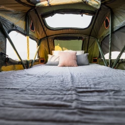 Soft Shell Tents Roam Vagabond Rooftop Tent